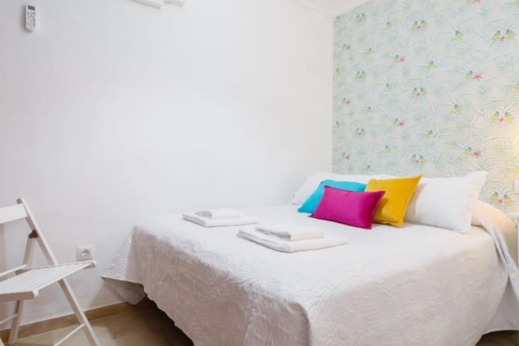 קדיז Apartamento Feduchy 10 Min De La Playa 2 Banos מראה חיצוני תמונה